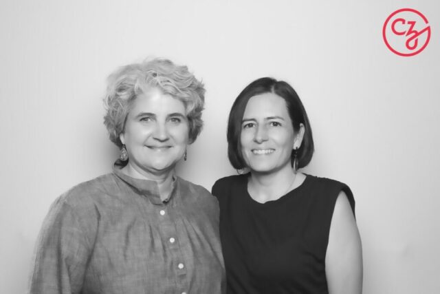 Photo Booth: Glenna and Sandra